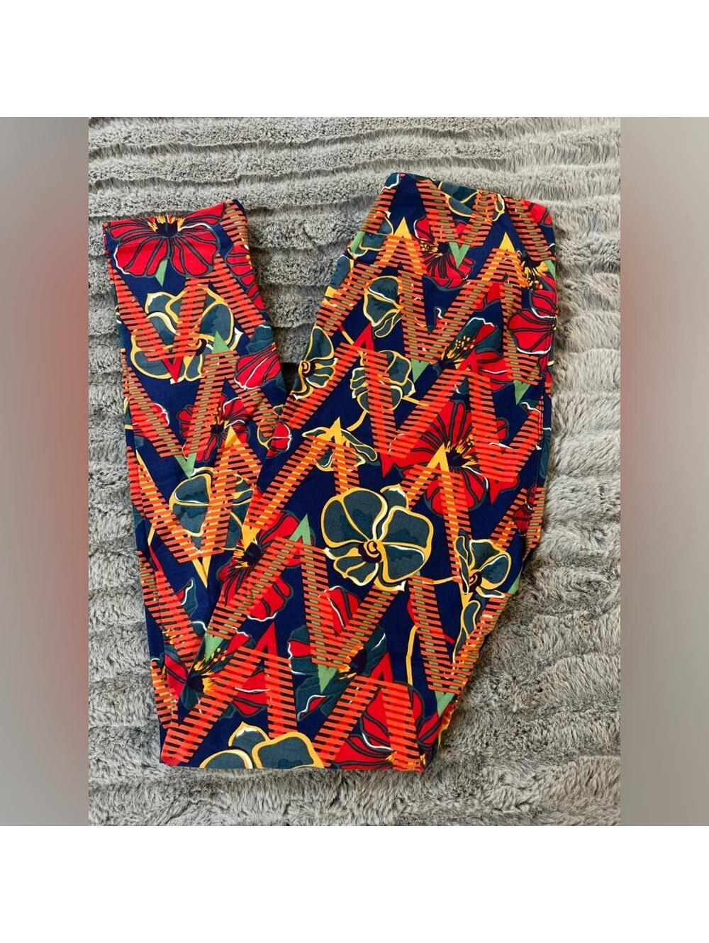 LuLaRoe Leggings One Size OS Hawaiian Floral Blue Green Red Soft High Rise NWOT
